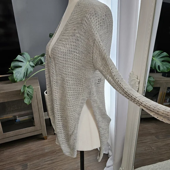 Lightweight Cardigan - Picture 3 of 7